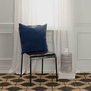 Rizzy Pillows T21502 Deep Dark Blue Room Image Feature