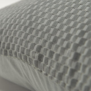 Rizzy Pillows T21504 Grey Corner Image