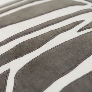 Rizzy Pillows T21509 Ivory / Charcoal Corner Image