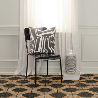 Rizzy Pillows T21509 Ivory / Charcoal Room Image Feature