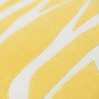 Rizzy Pillows T21512 Ivory / Yellow Angle Image