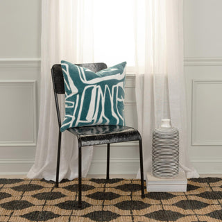 Rizzy Pillows T21513 Ivory / Teal Room Image Feature