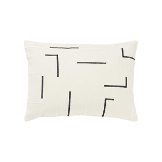 Rizzy Pillows T21524 Ivory / Black main image