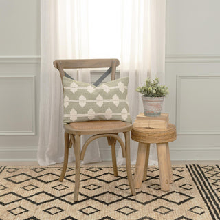 Rizzy Pillows T21528 Green Room Image Feature