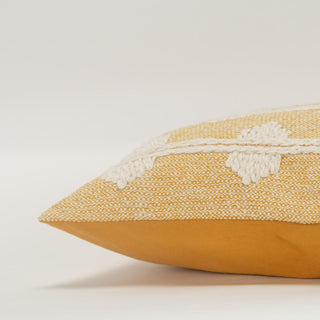 Rizzy Pillows T21529 Marigold Edge Image