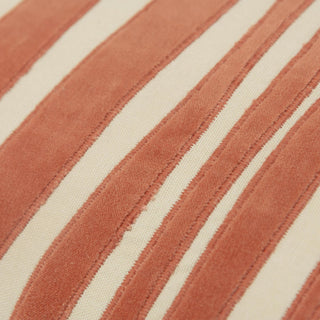 Rizzy Pillows T21533 Coral / Natural Angle Image