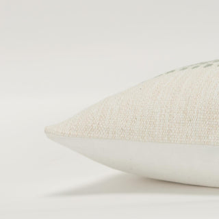 Rizzy Pillows T21537 Natural/Green Edge Image