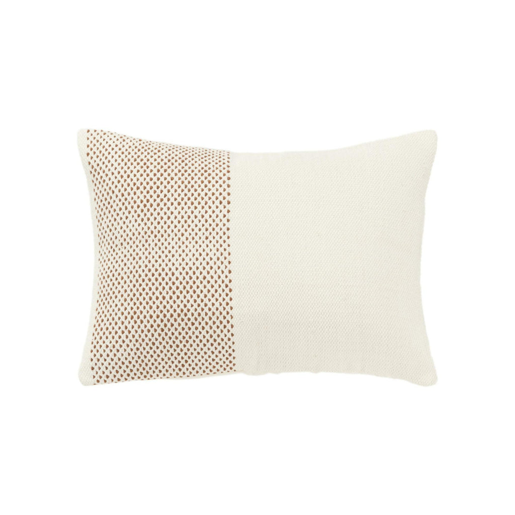 Rizzy Pillows T21540 Natural/Camel main image