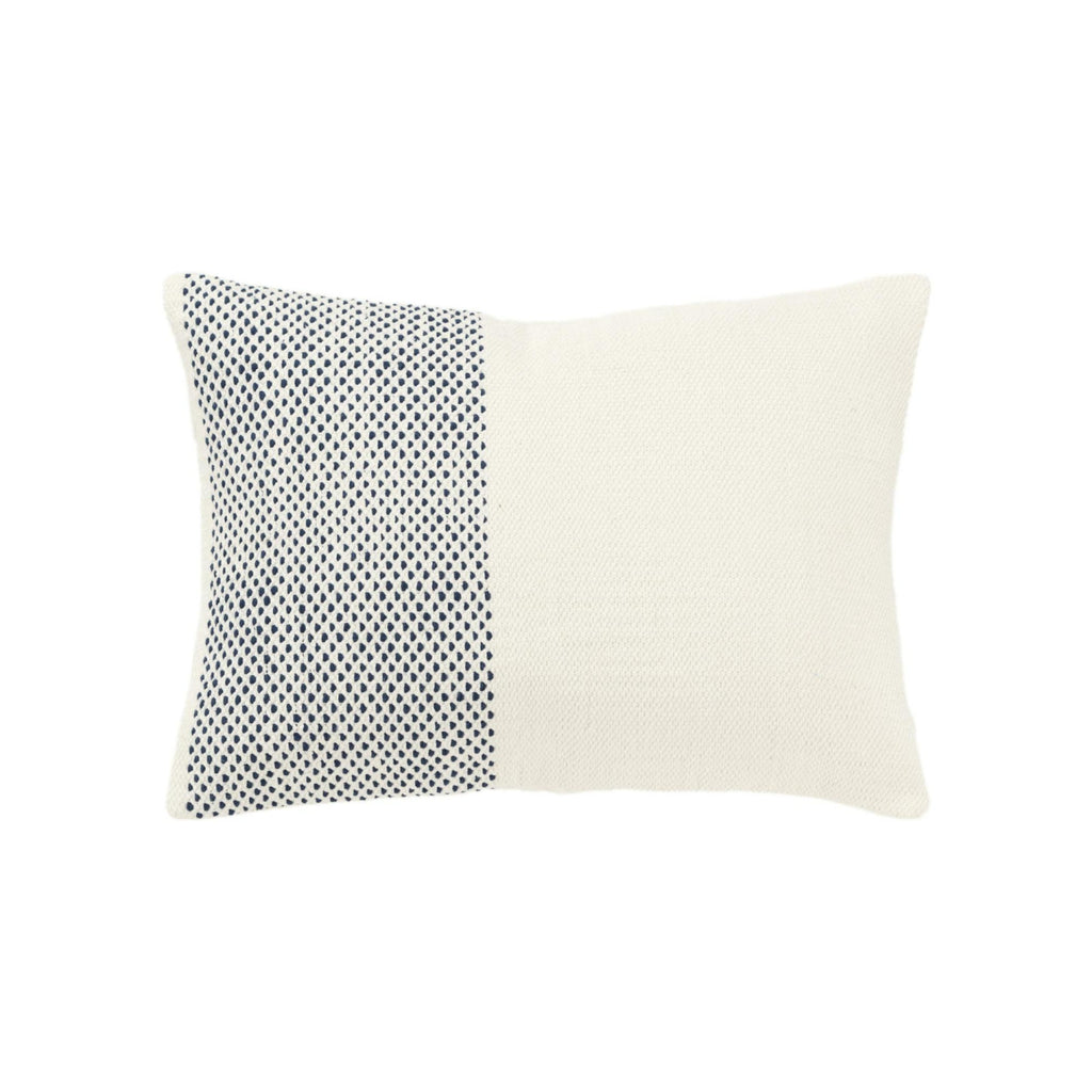 Rizzy Pillows T21541 Natural/Deep Dark Blue main image