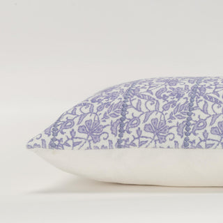 Rizzy Pillows T21545 Soft Violet Edge Image