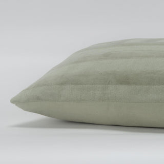 Rizzy Pillows T21579 Green Edge Image