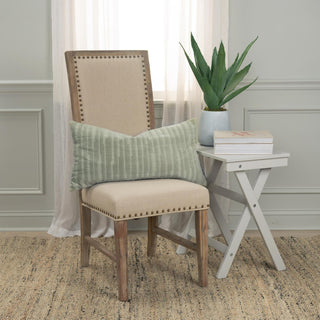 Rizzy Pillows T21584 Green Room Image Feature