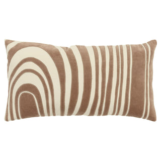 Rizzy Pillows T21588 Cocoa / Natural main image
