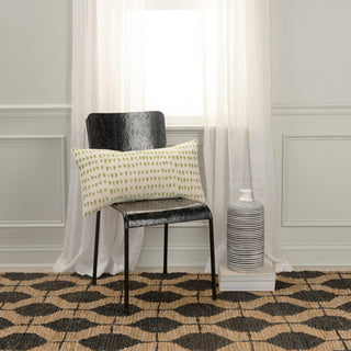 Rizzy Pillows T21601 Natural/Green Room Image Feature
