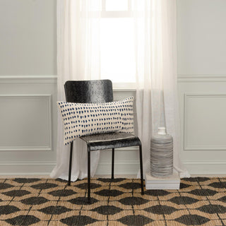 Rizzy Pillows T21604 Natural/Deep Dark Blue Room Image Feature