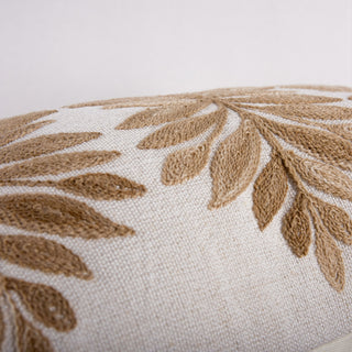 Rizzy Pillows T22301 Natural/Dark Natural Angle Image
