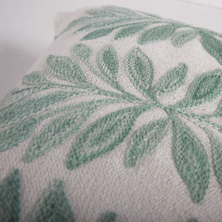 Rizzy Pillows T22302 Green/Natural Angle Image