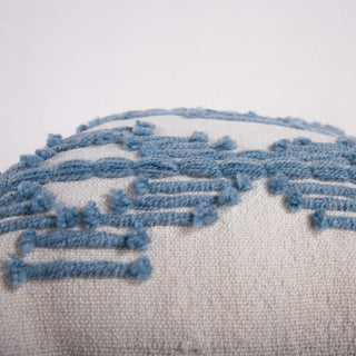 Rizzy Pillows T22303 Natural/Blue Angle Image