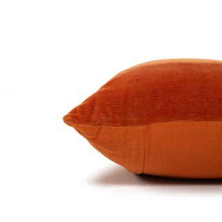 Rizzy Pillows T22403 Rust Detail Image
