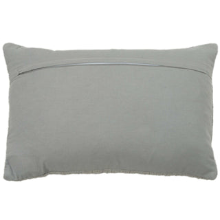 Rizzy Pillows T22419 Grey Room Image Feature