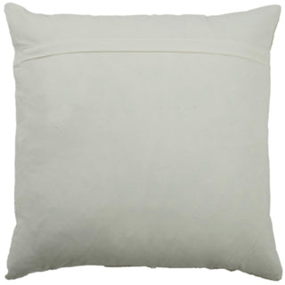 Rizzy Pillows T22431 Ivory Room Image Feature