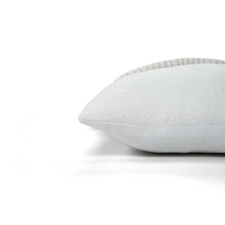 Rizzy Pillows T22446 White/Natural Detail Image