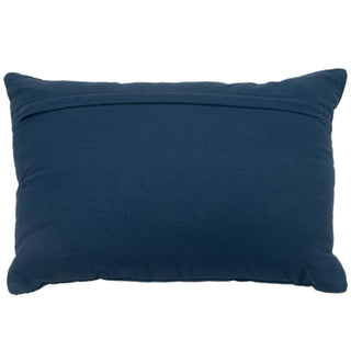 Rizzy Pillows T22452 Deep Dark Blue Room Image Feature