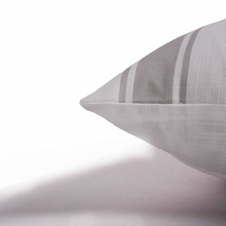 Rizzy Pillows T22481 Natural/Grey Detail Image