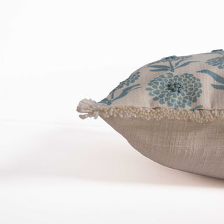 Rizzy Pillows T22494 Natural/Green Detail Image