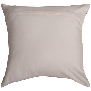 Rizzy Pillows T22511 Natural/Grey Room Image Feature
