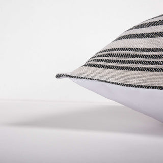Rizzy Pillows T22513 Natural/Grey Detail Image