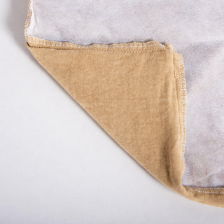 Rizzy Pillows T22535 Tan Room Image Feature