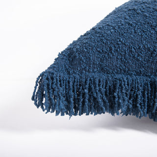 Rizzy Pillows T22649 Deep Dark Blue Detail Image