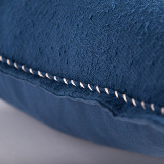 Rizzy Pillows T22655 Deep Dark Blue Angle Image