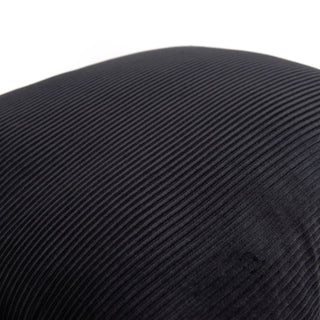 Rizzy Pillows T22657 Black Corner Image