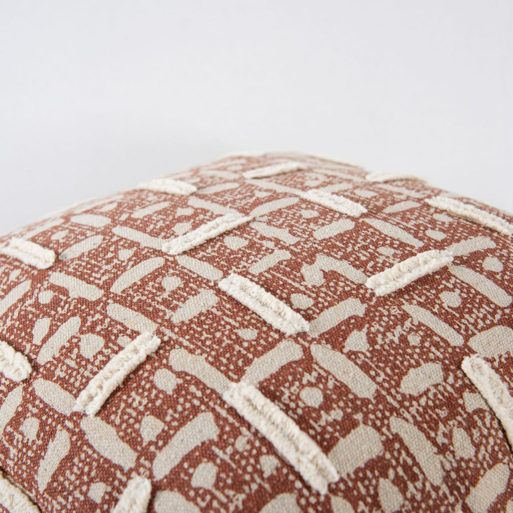 Rizzy Pillows T22966 Rust/ Natural Corner Image