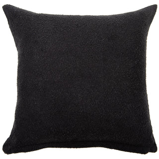 Rizzy Pillows T23401 Black Room Image Feature