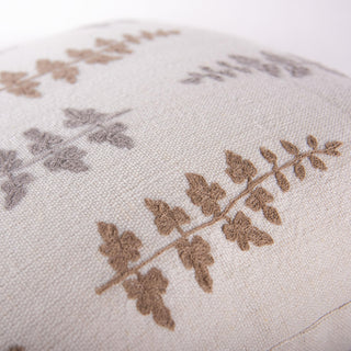 Rizzy Pillows T23712 Natural Corner Image