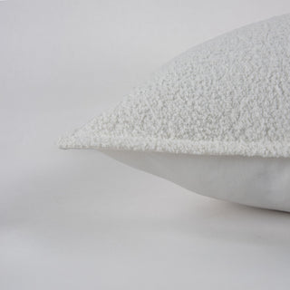 Rizzy Pillows T23726 Ivory/Brown Edge Image