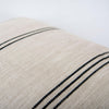 Rizzy Donny Osmond Home T24385 Natural / Black Corner Image