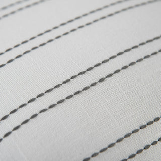 Rizzy Pillows T25100 White/Grey Angle Image