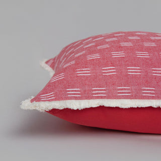 Rizzy Pillows T25101 White/Red Edge Image