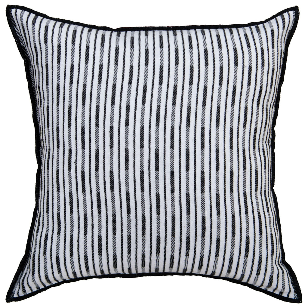 Rizzy Pillows T25110 White/Black main image