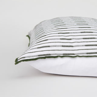 Rizzy Pillows T25111 White/Green Edge Image