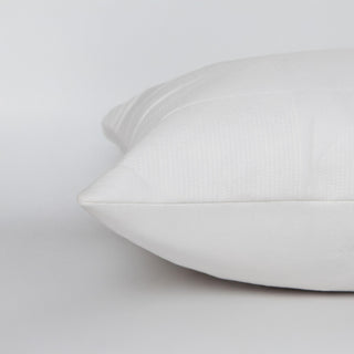 Rizzy Pillows T25123 White Edge Image
