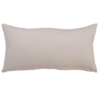 Rizzy Pillows T25463 Natural Room Image Feature