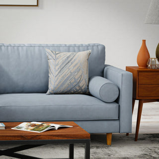 Rizzy Pillows T27070 Silver/Natural Room Image Feature