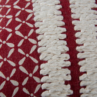 Rizzy Pillows T27071 Red/ Natural Angle Image
