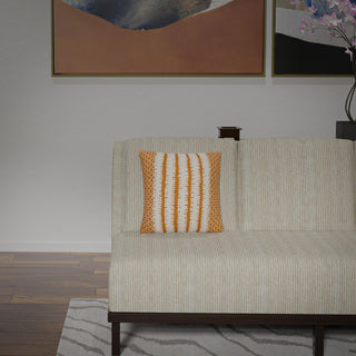 Rizzy Pillows T27075 Orange/ Natural Room Image Feature