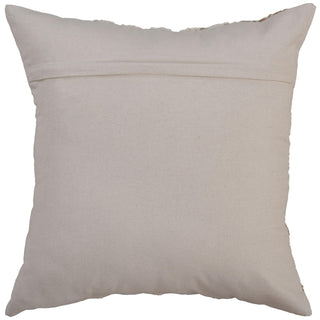 Rizzy Pillows T27076 Natural Room Image Feature